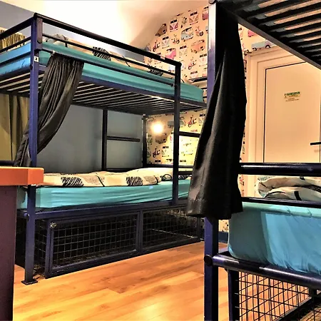 Portrush Holiday Hostel Guesthouse-3